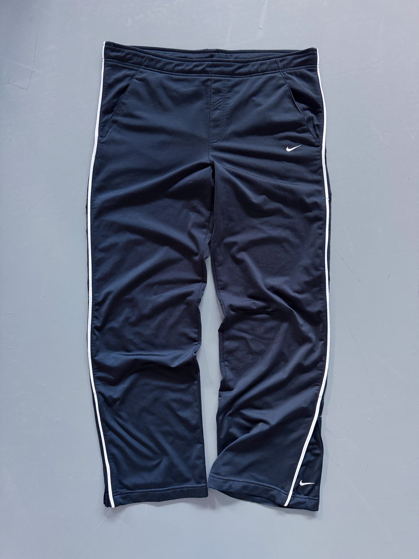 Nike Vintage *PREMIUM* Trackpants | M