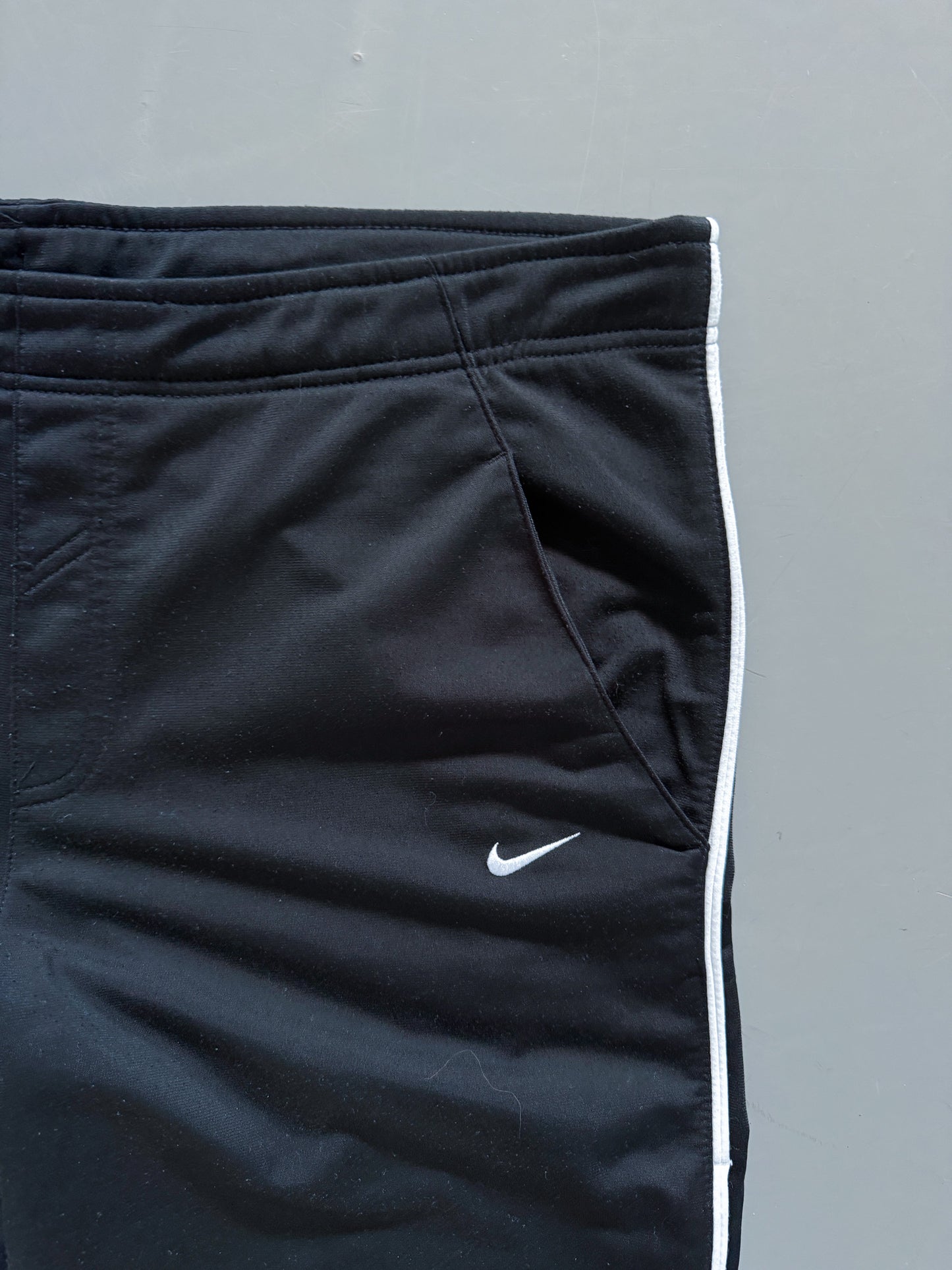 Nike Vintage *PREMIUM* Trackpants | M