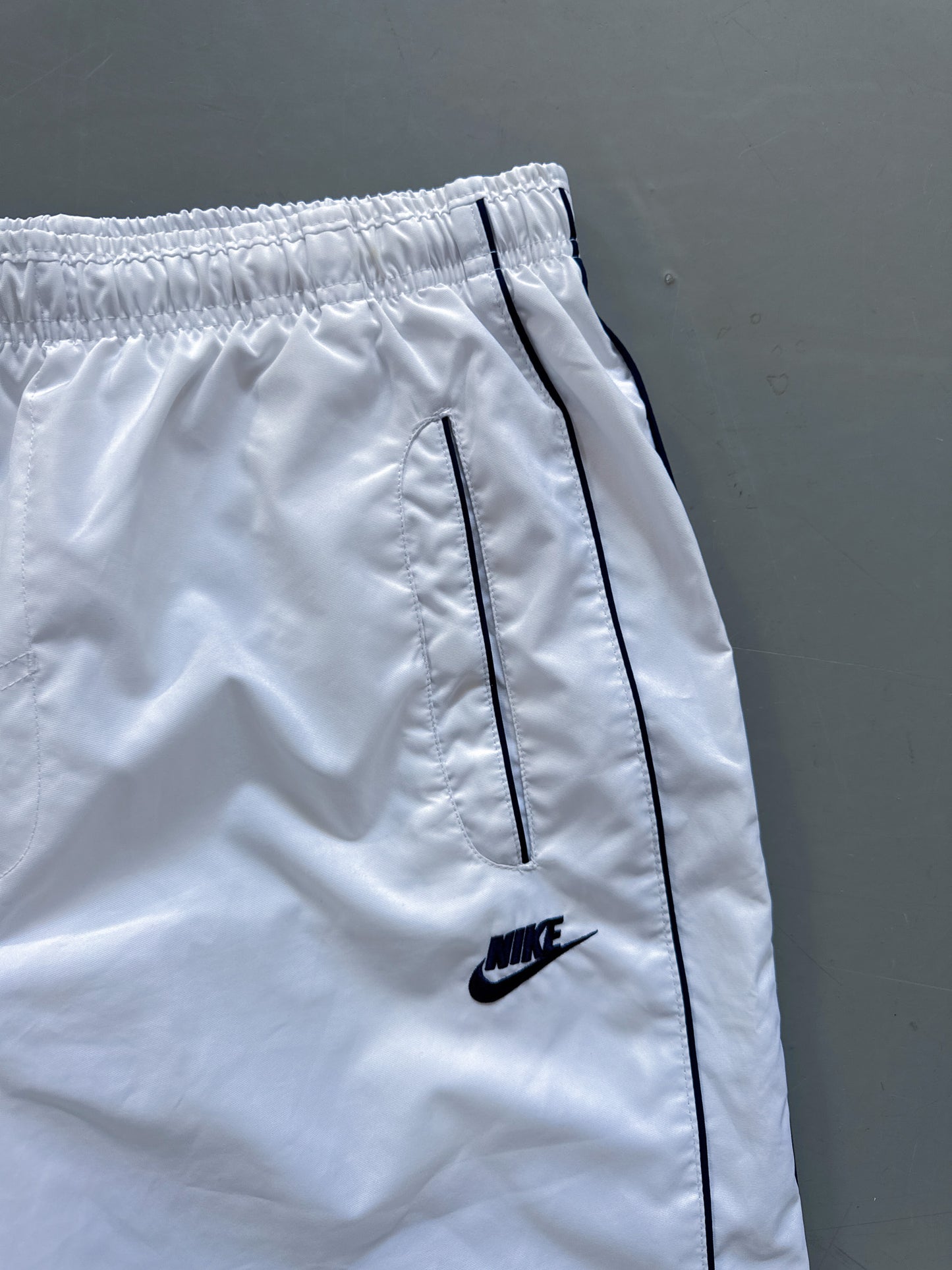 Nike Vintage Trackpants | M