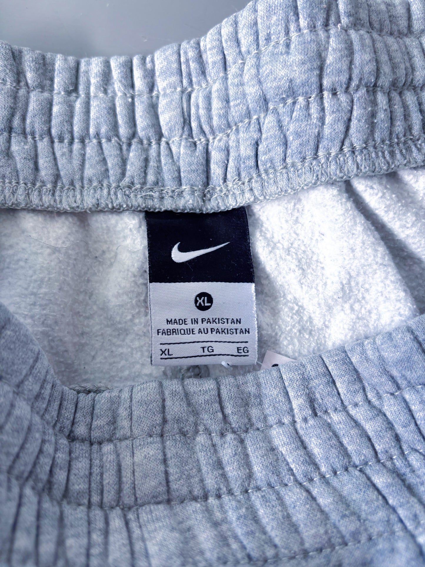 Nike Vintage Sweatpants | L