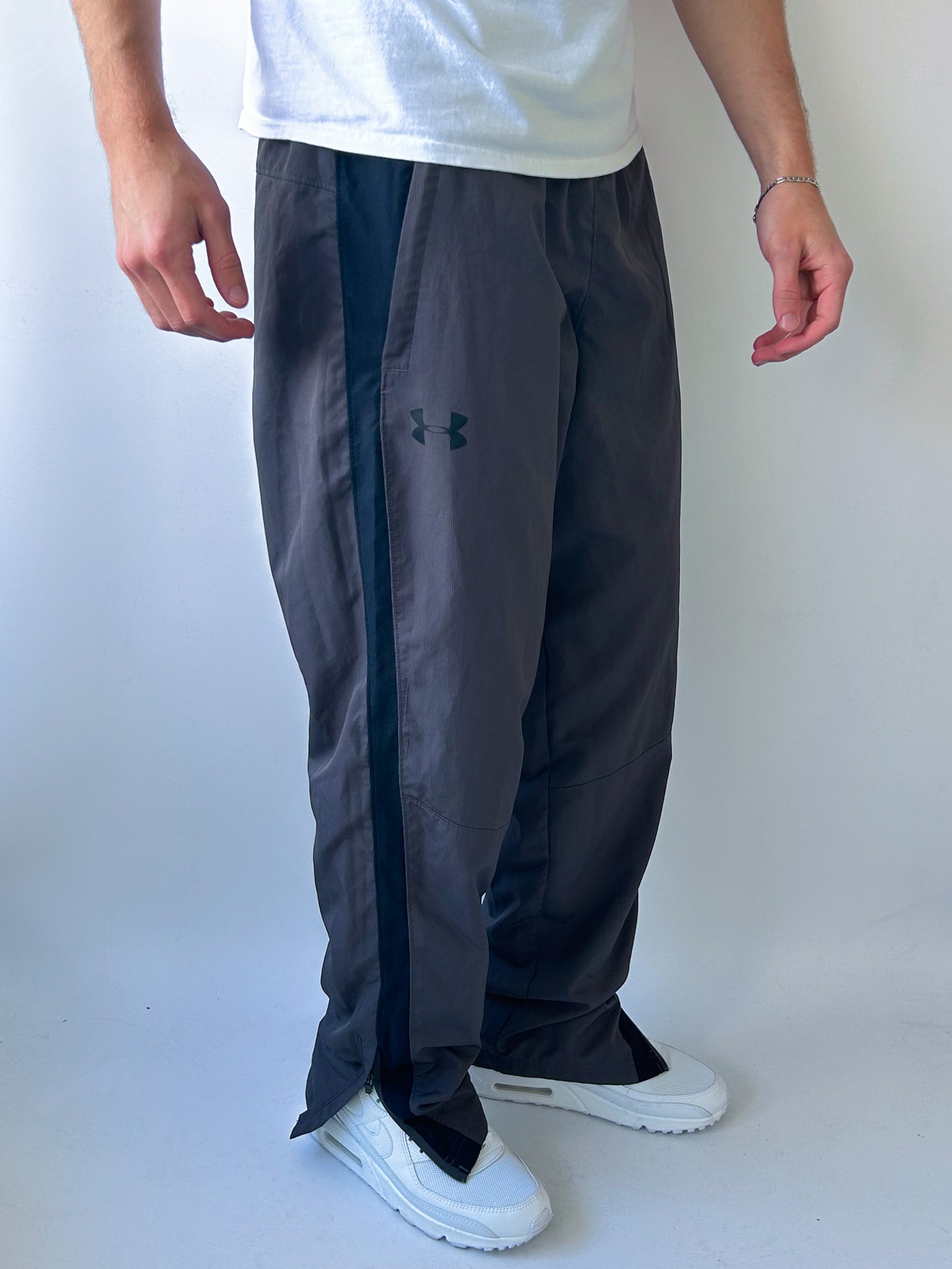 Under Armour Vintage Trackpants | M