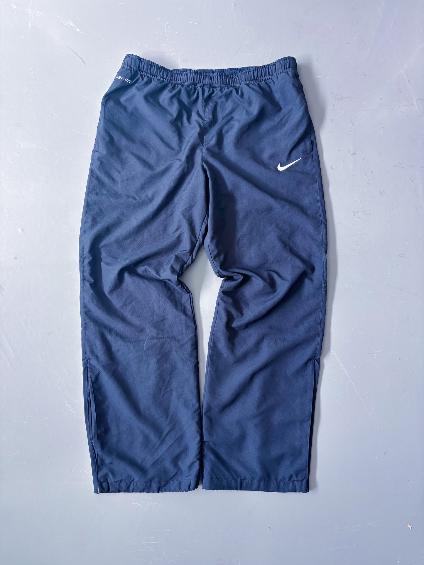 Nike Vintage Trackpants | L