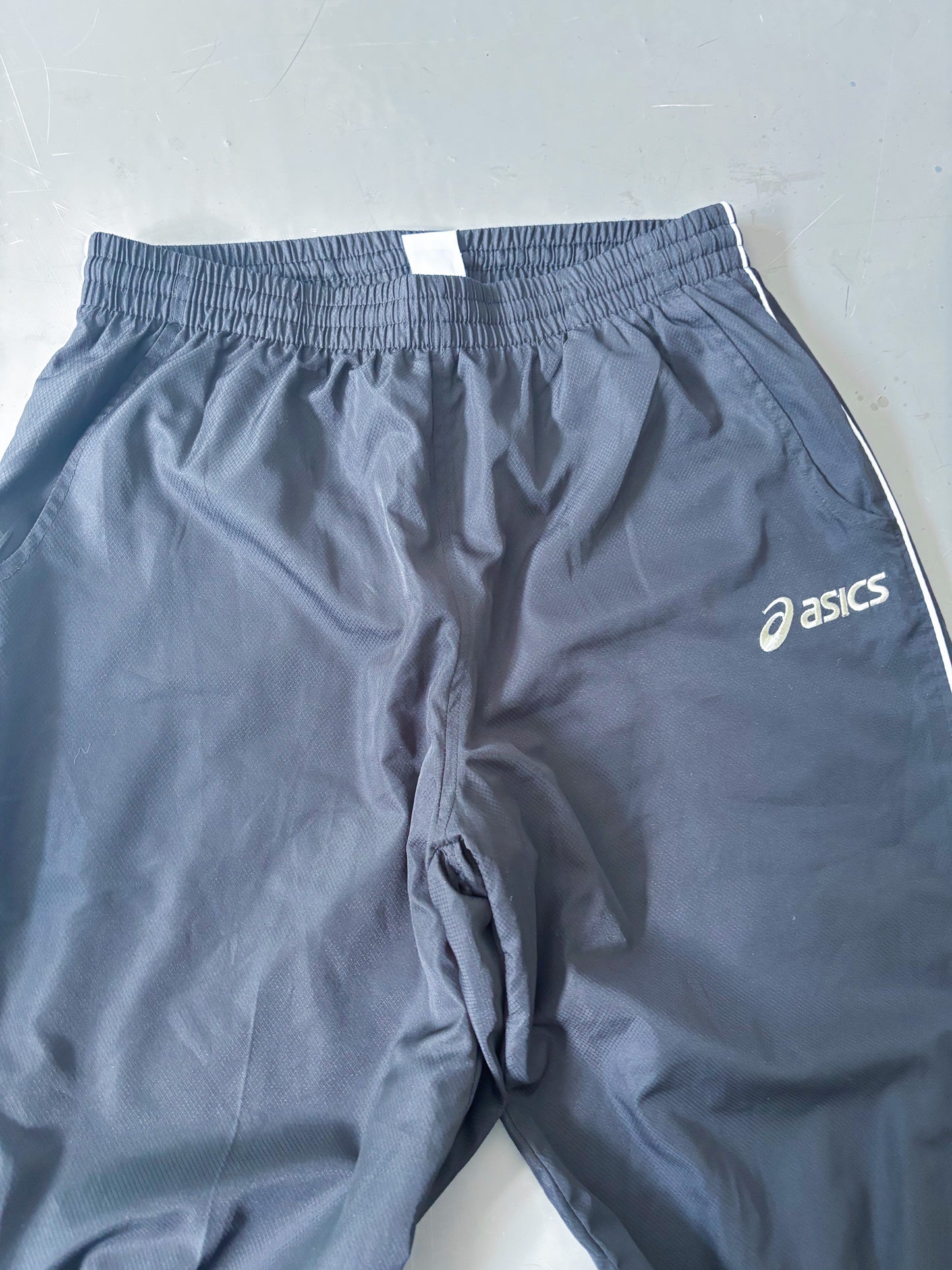 Asics Vintage Trackpants | M