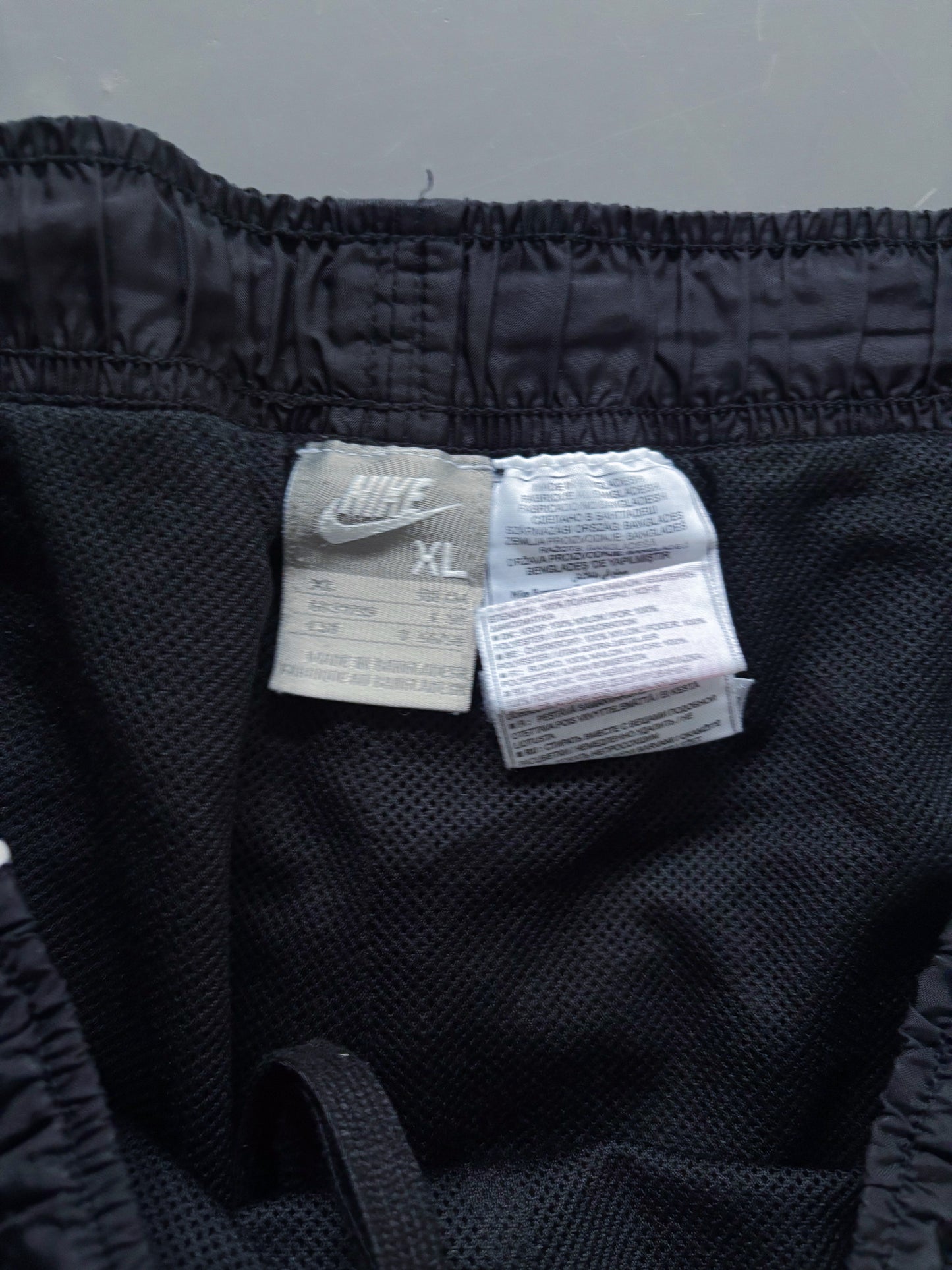 Nike Vintage Trackpants | L