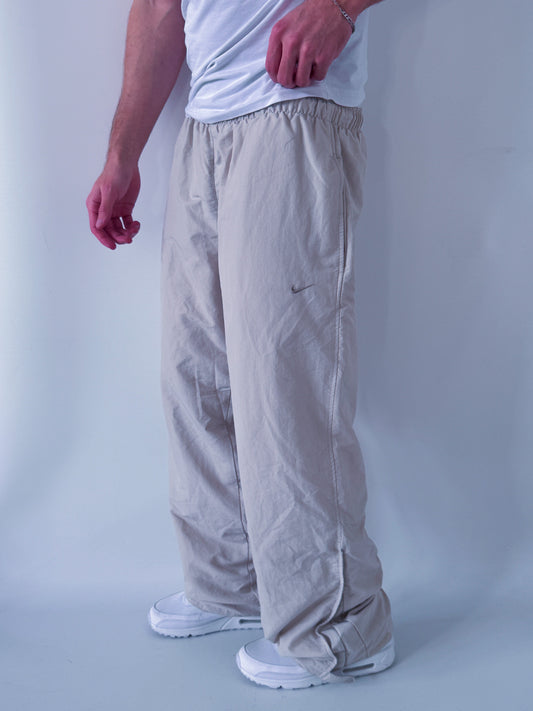 Nike Vintage Trackpants | L