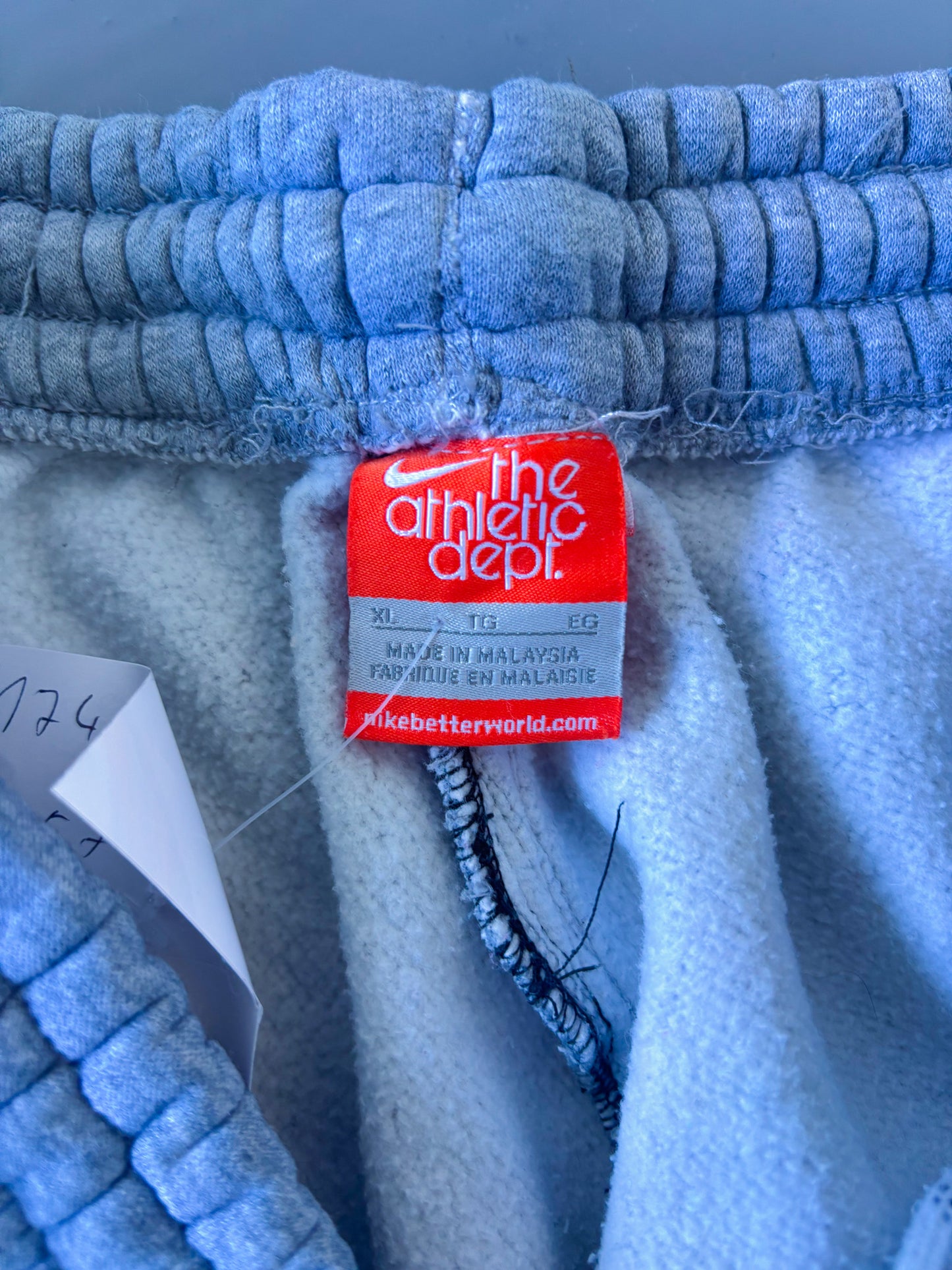 Nike Vintage Trackpants | L