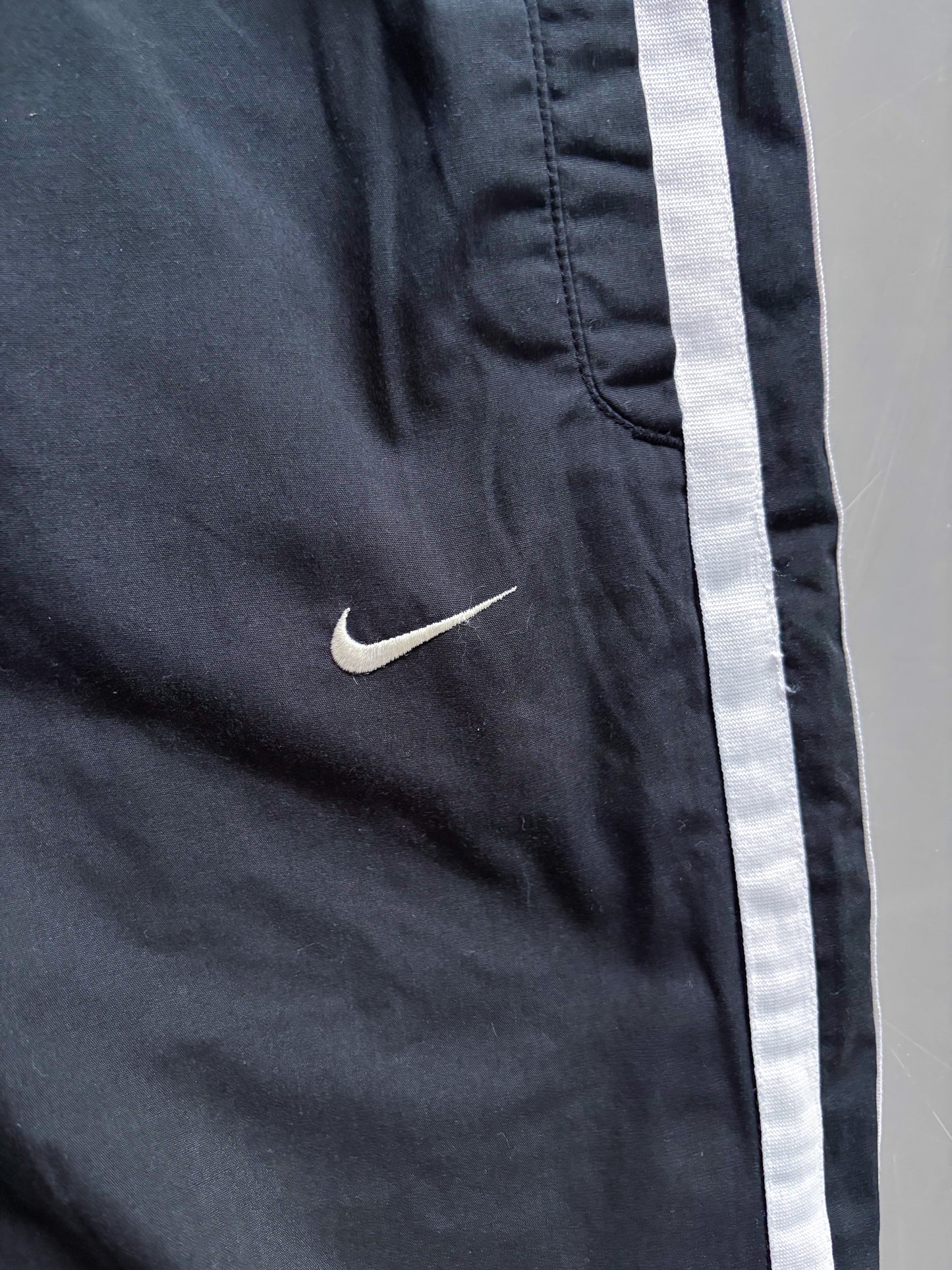 Nike Vintage Trackpants | L