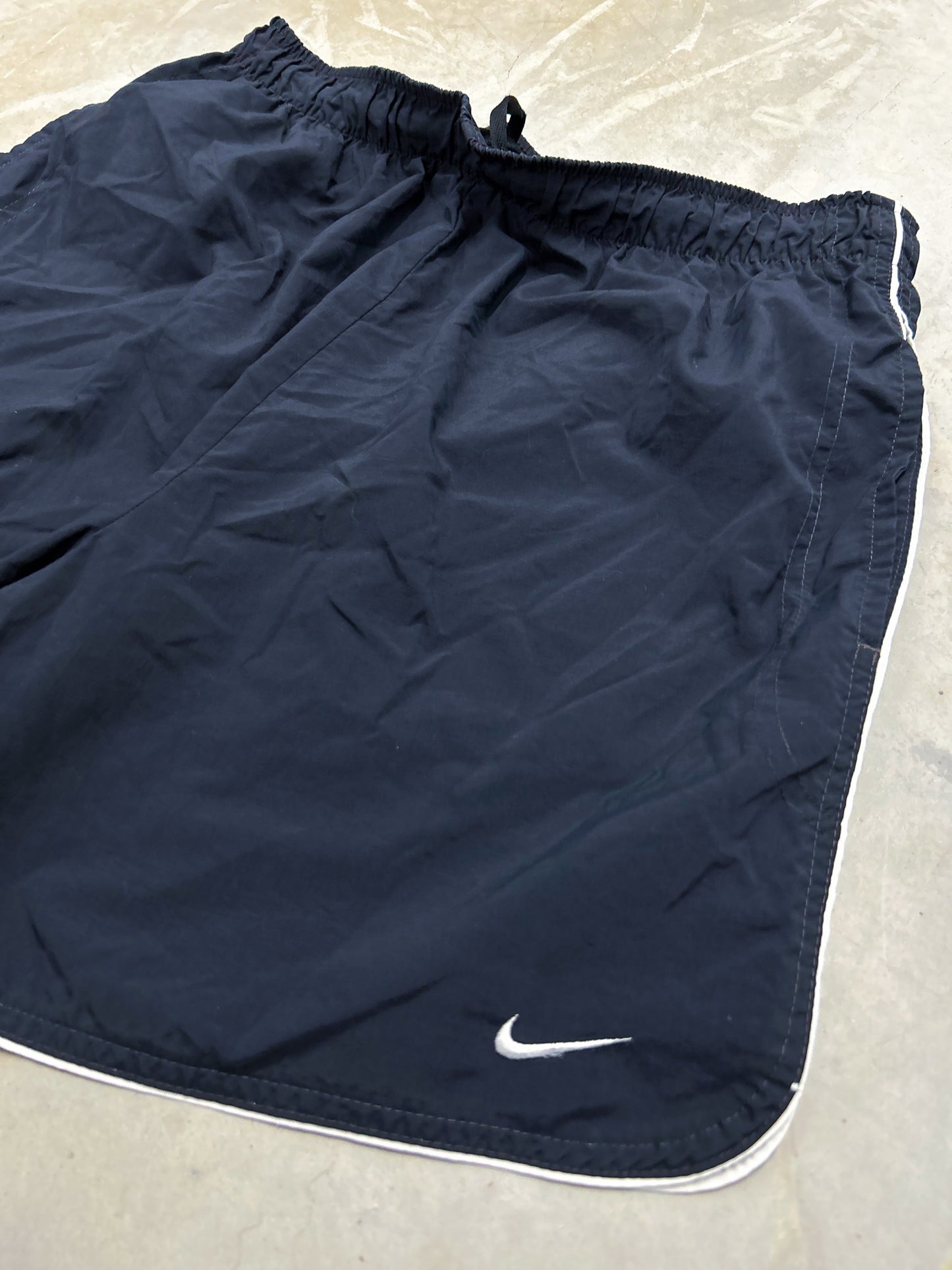 Nike Vintage Shorts | M