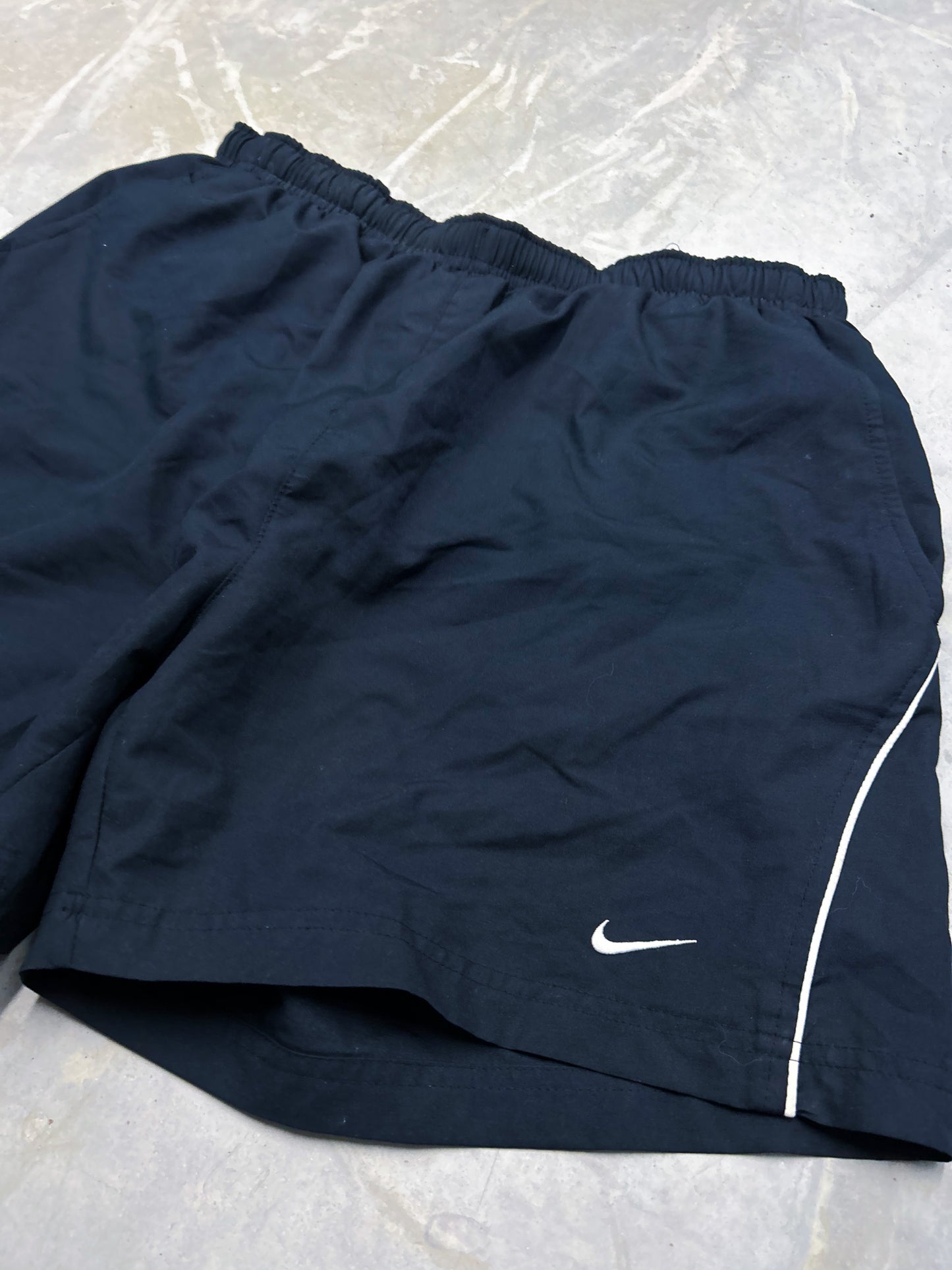 Nike Vintage Shorts | L