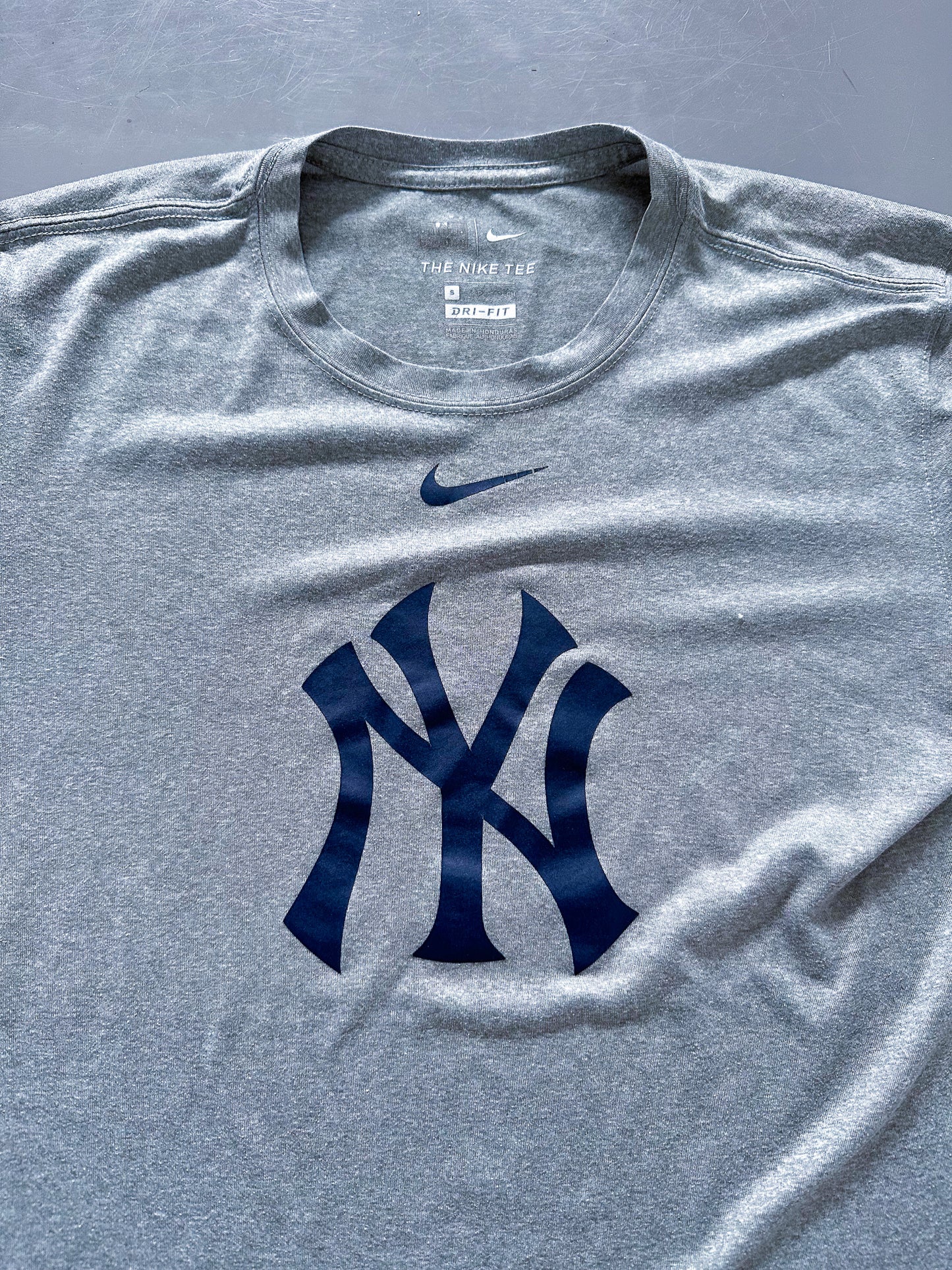 Nike x Yankees Vintage Shirt | S