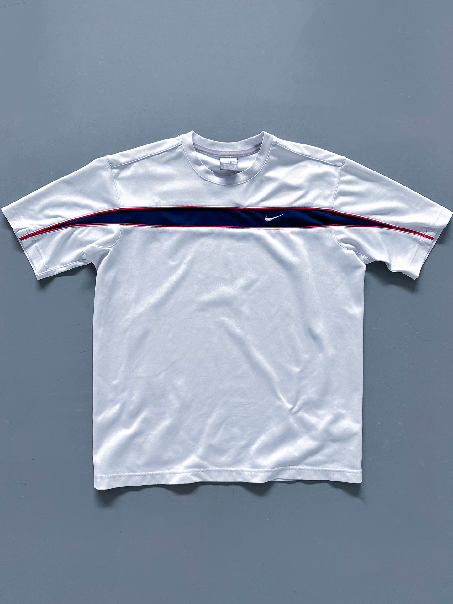 Nike Vintage *PREMIUM* Shirt | M