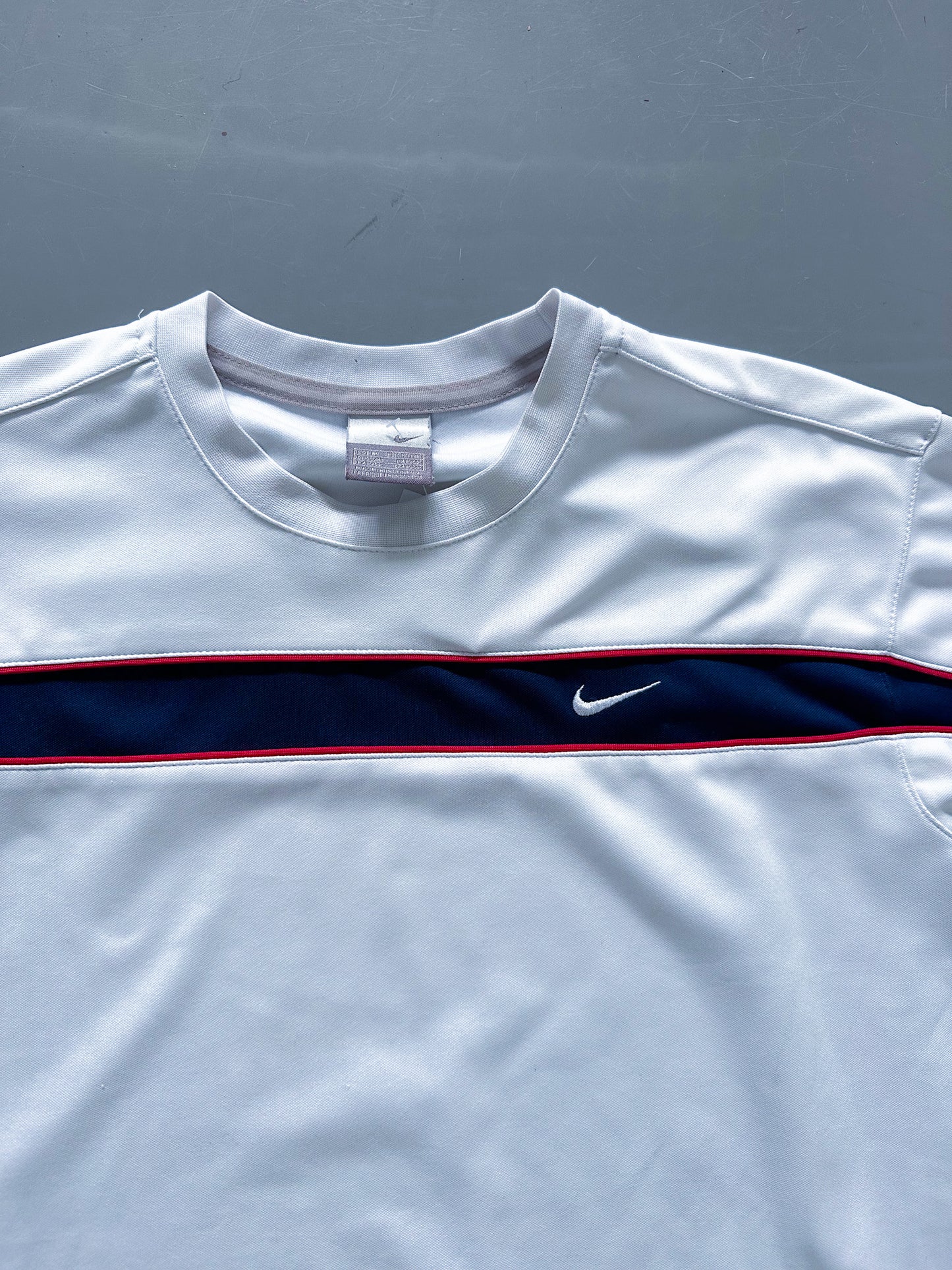 Nike Vintage *PREMIUM* Shirt | M