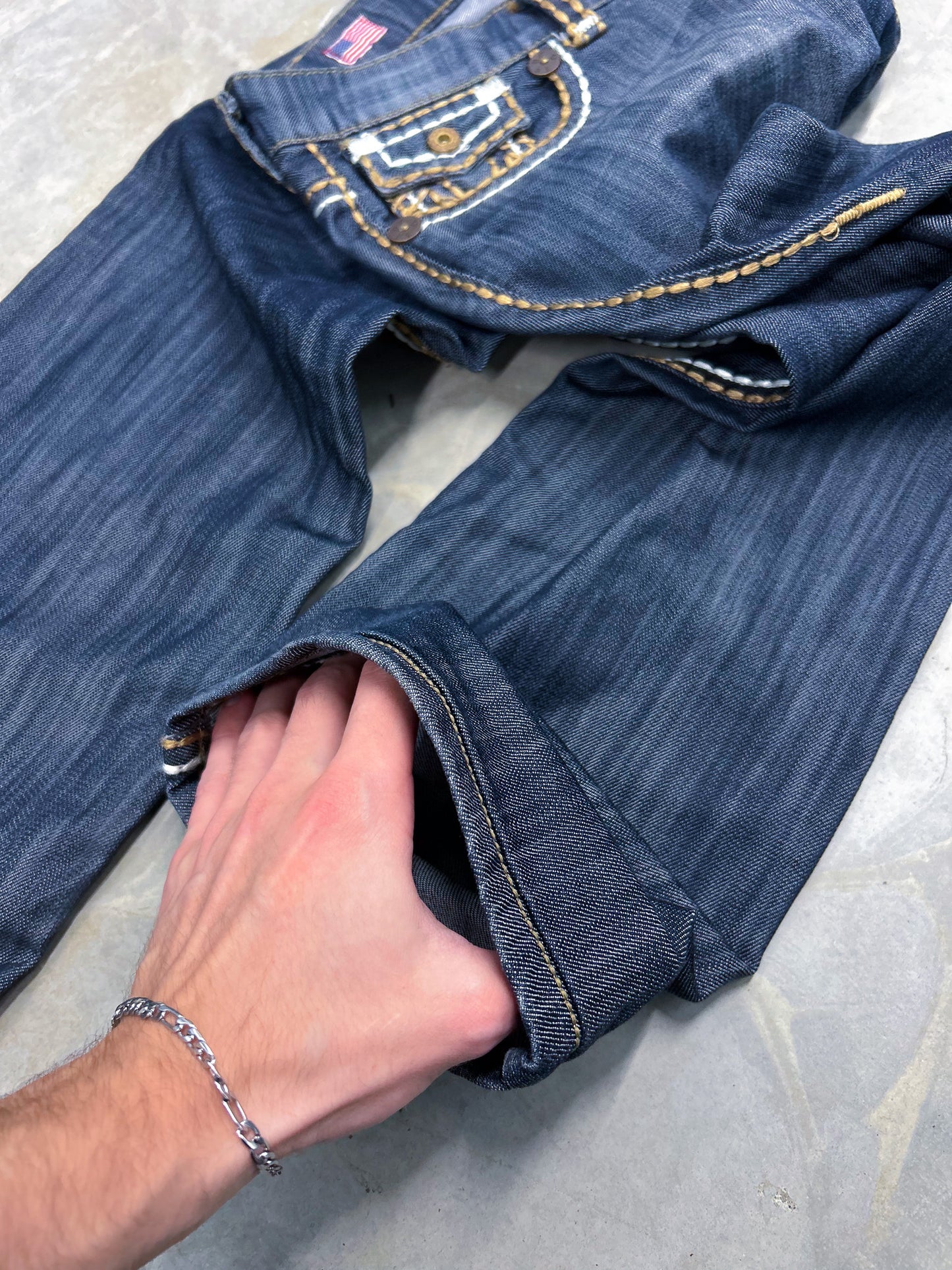 True Religion Vintage Baggy Jeans | Fittet M