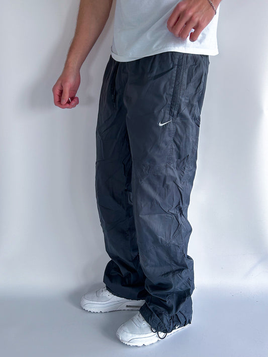 Nike Vintage Trackpants | XL