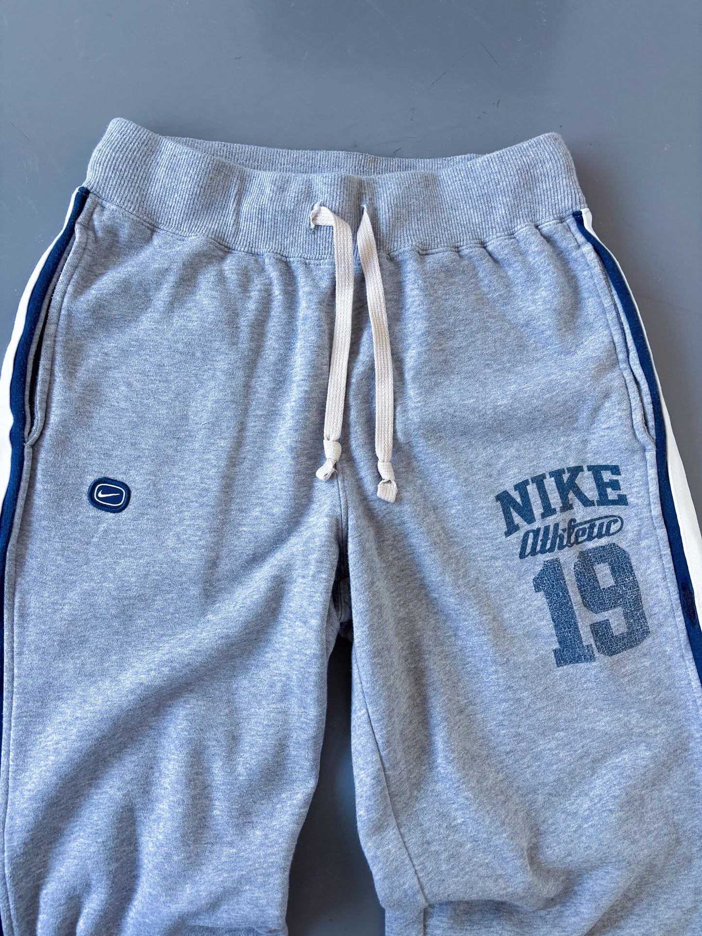 Nike Vintage Sweatpants | S