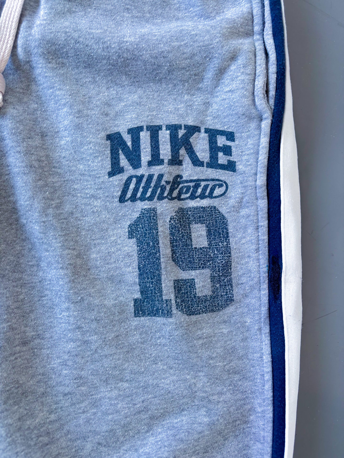 Nike Vintage Sweatpants | S