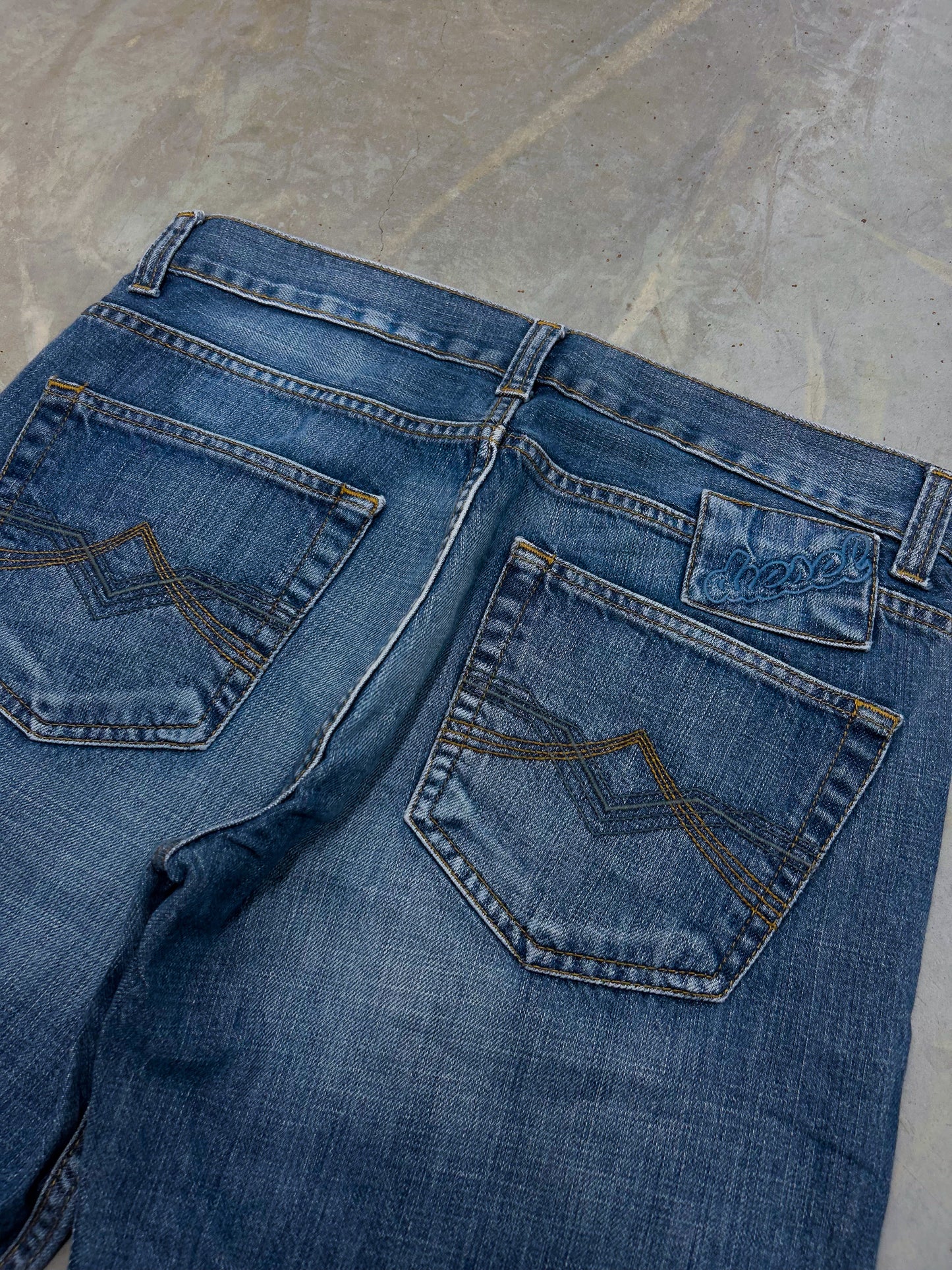 Diesel Vintage Jeans | Fittet S