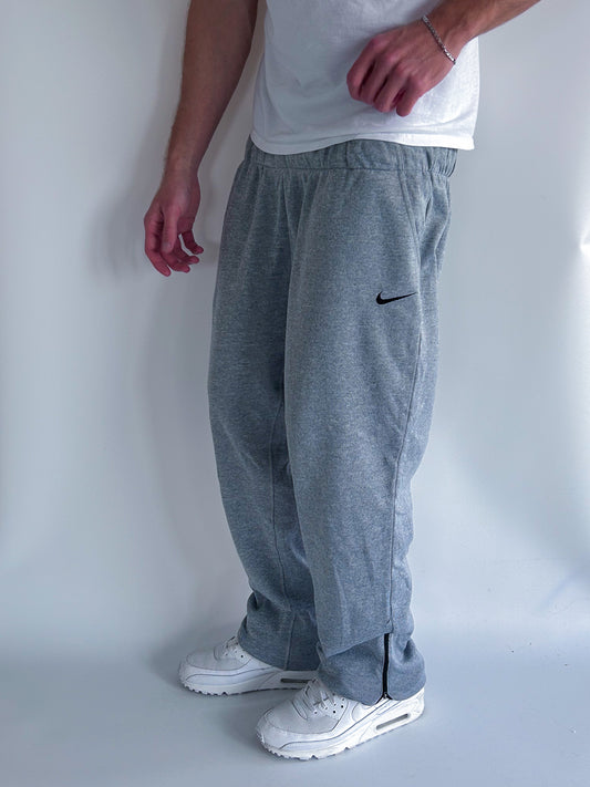 Nike Vintage Trackpants | M