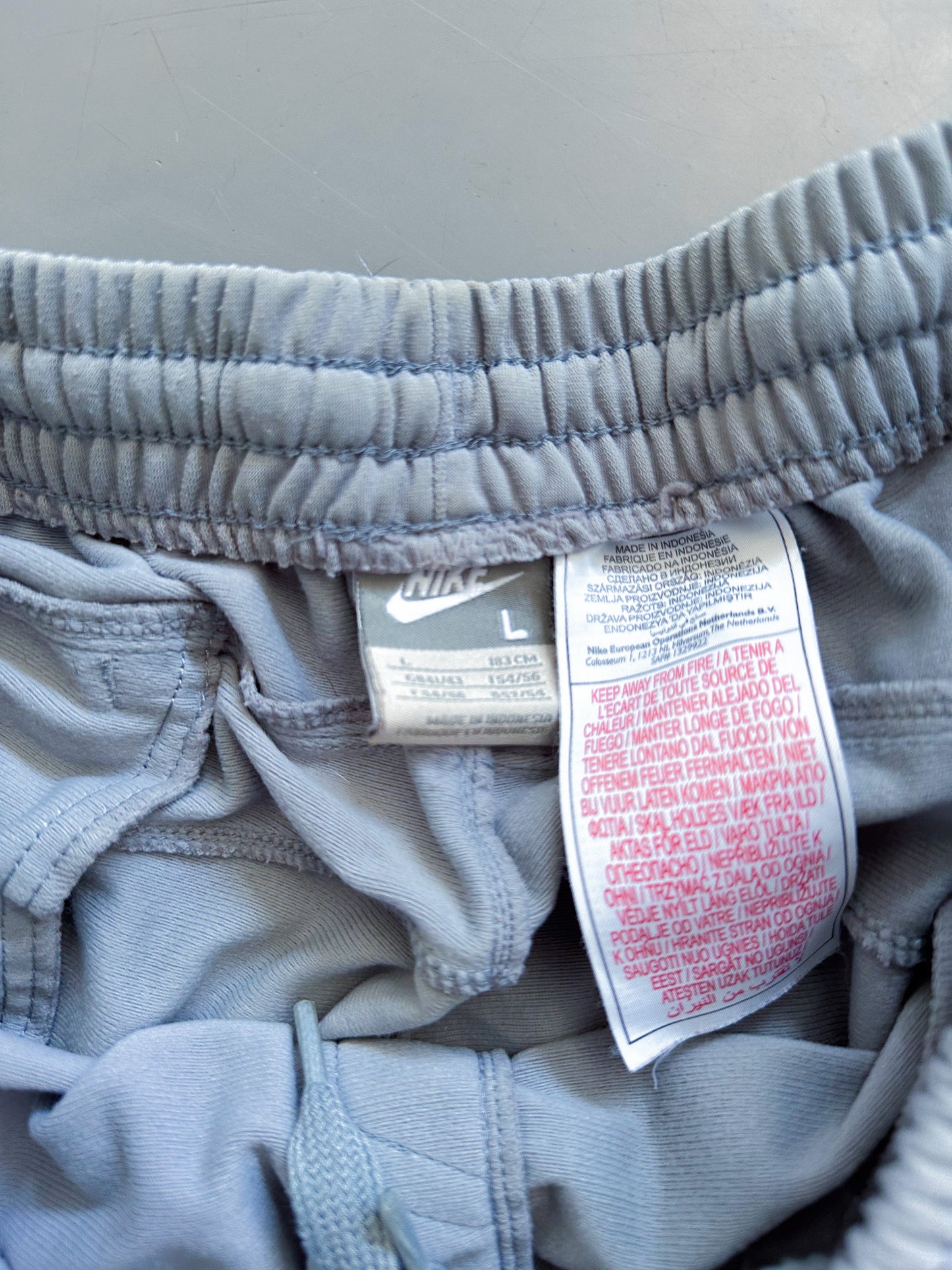 Nike Vintage Trackpants | M