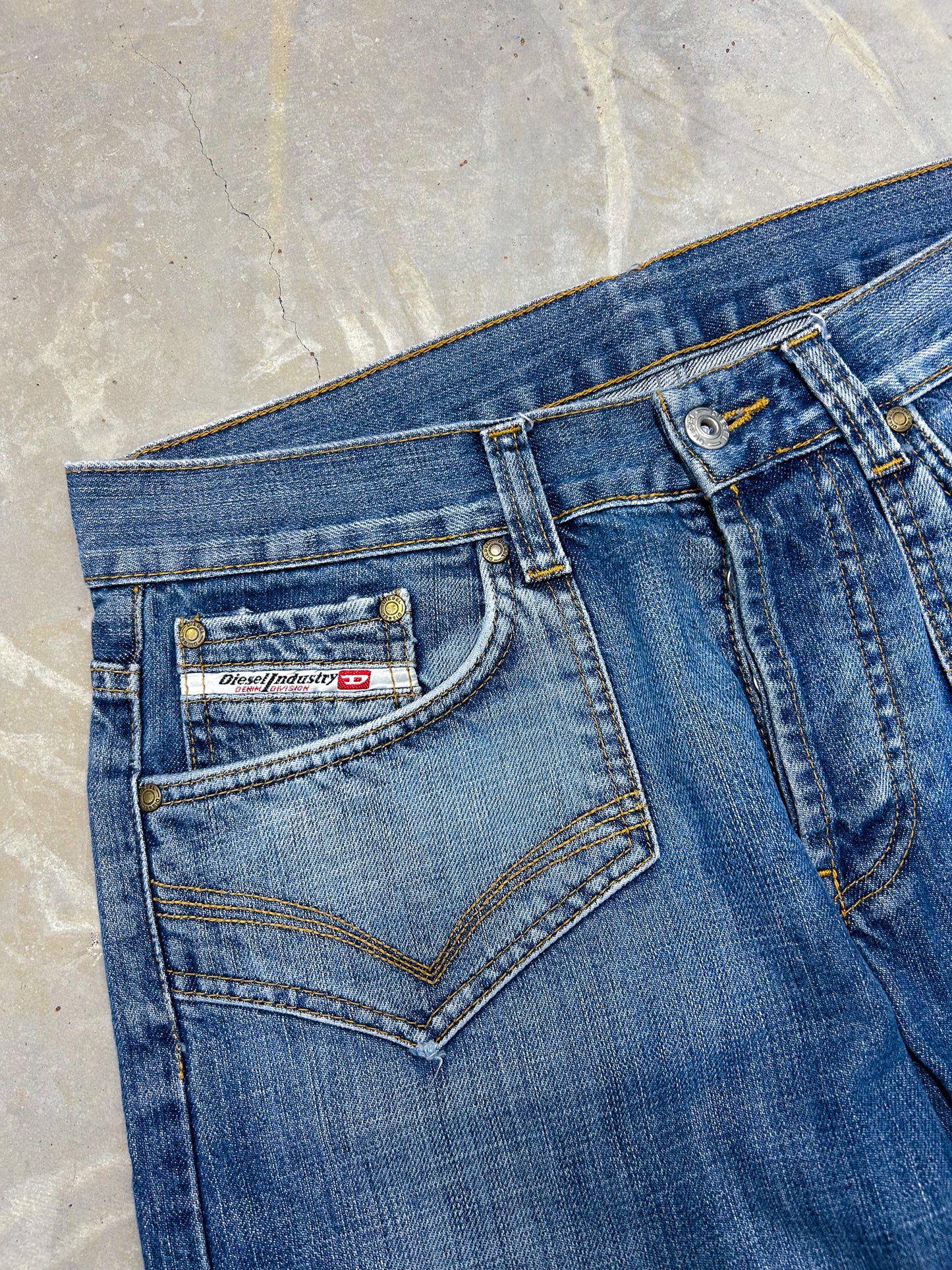 Diesel Vintage Jeans | Fittet S