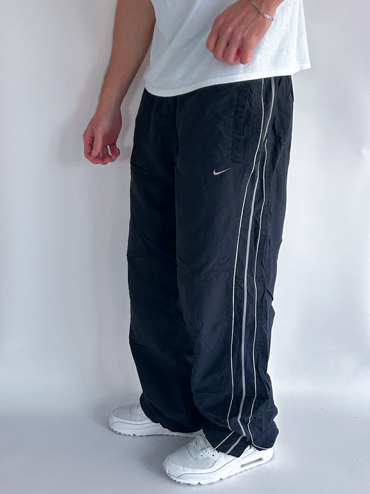 Nike Vintage Trackpants | XL