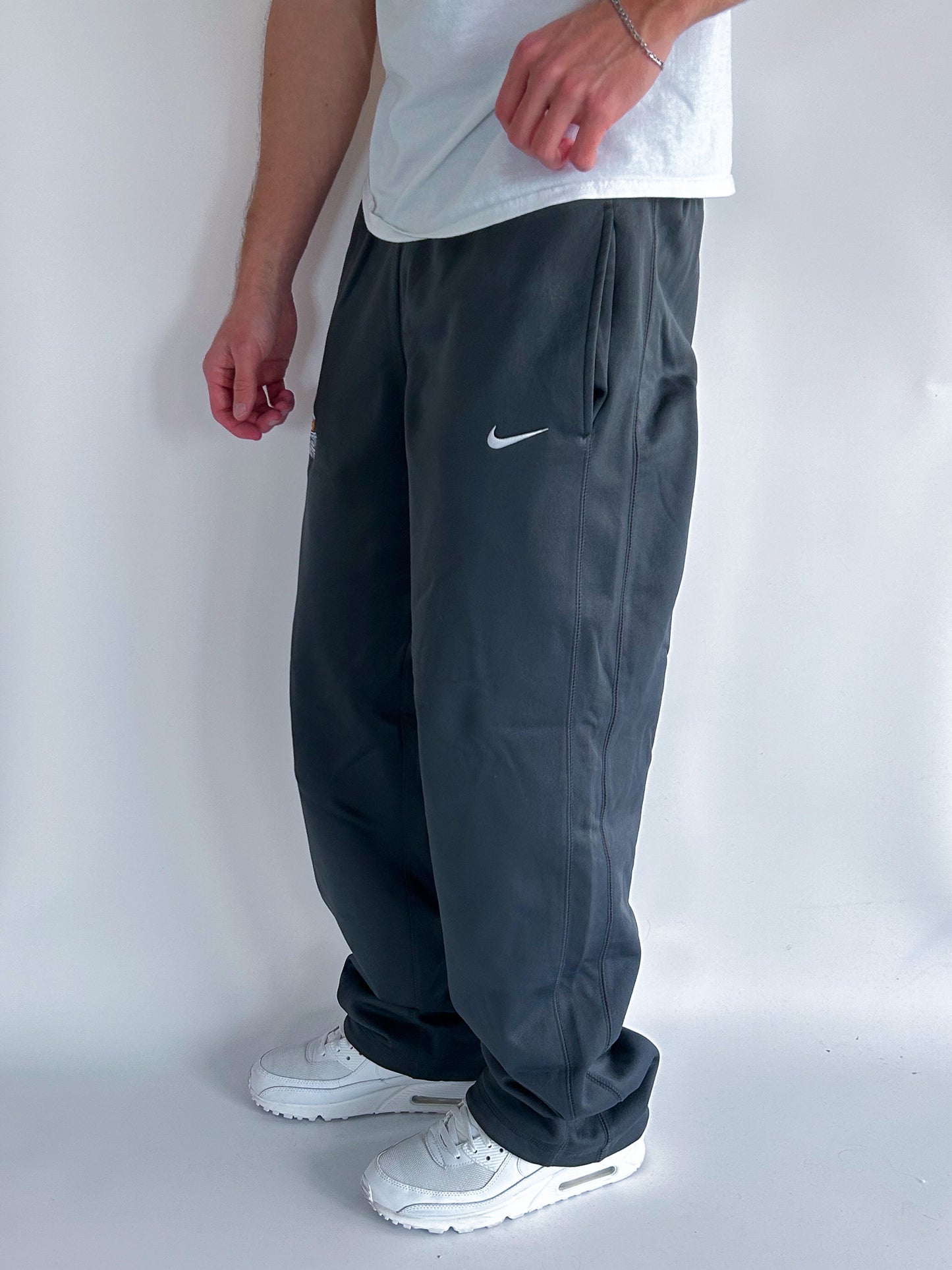 Nike Vintage Trackpants | M