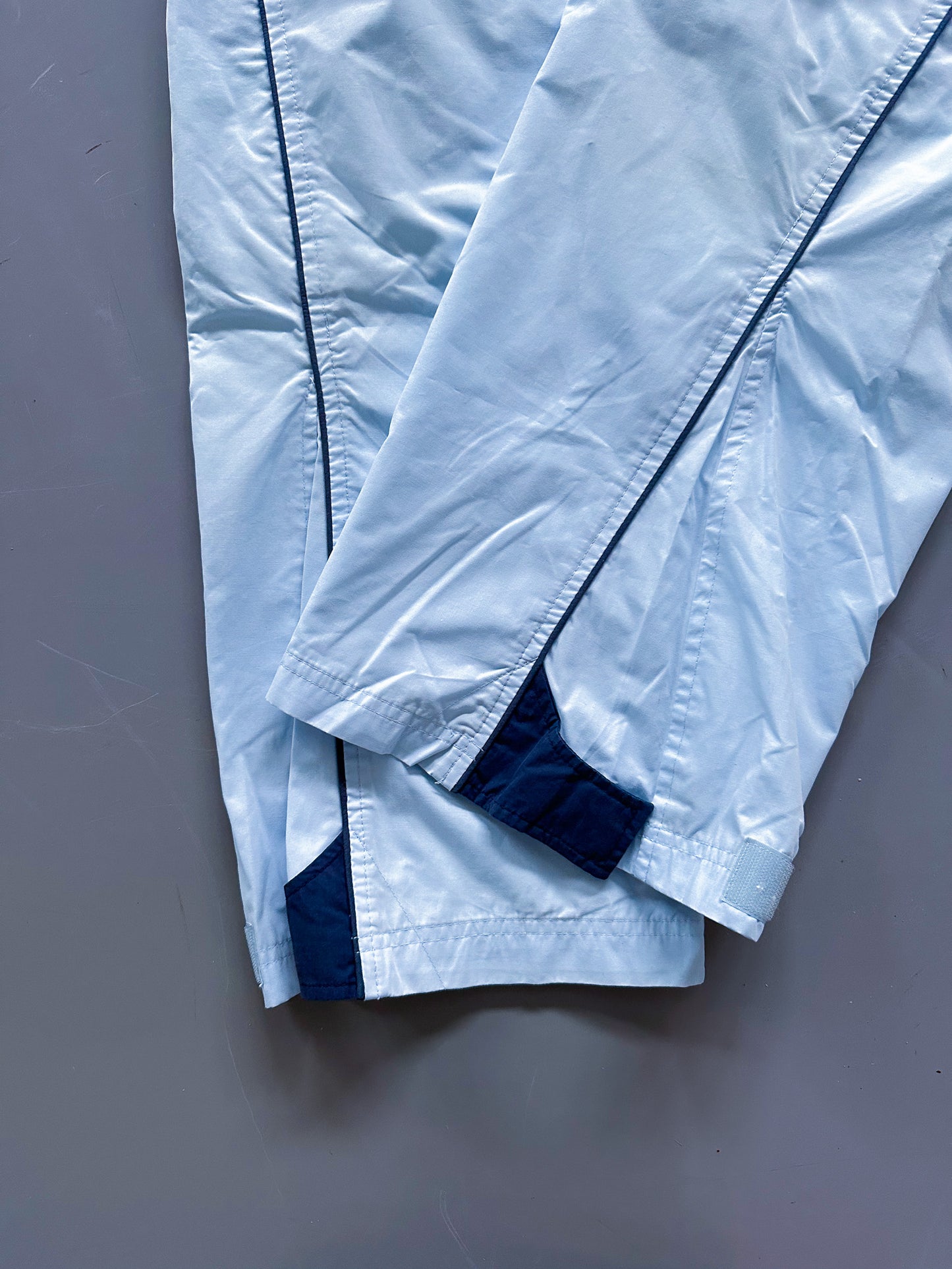 Nike Vintage *BABYBLUE* Trackpants | L