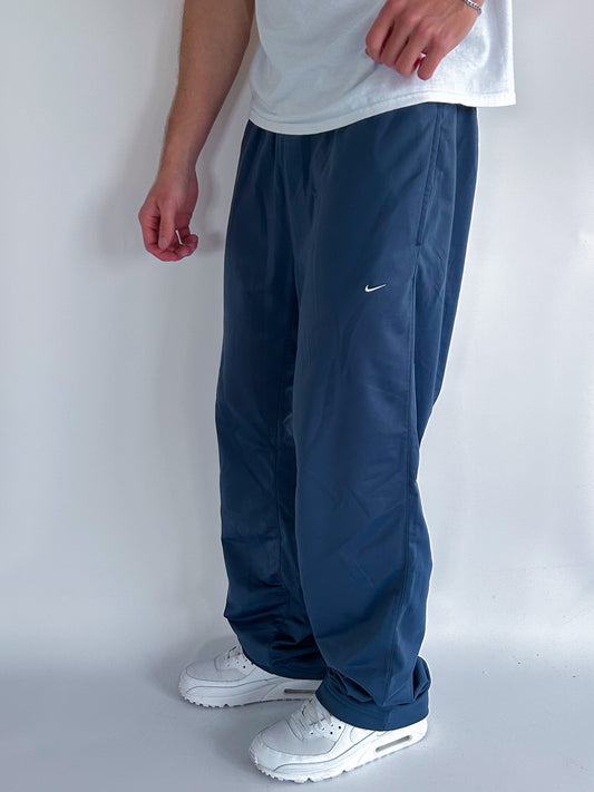 Nike Vintage Trackpants | L