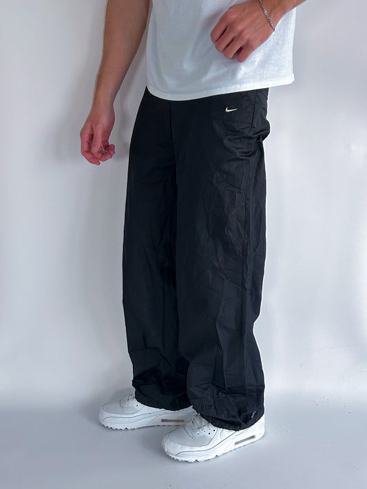 Nike Vintage Trackpants | M