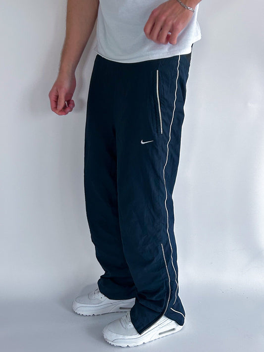 Nike Vintage Trackpants |  M