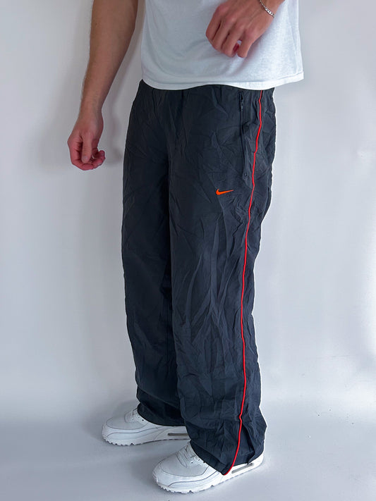 Nike Vintage Trackpants | L