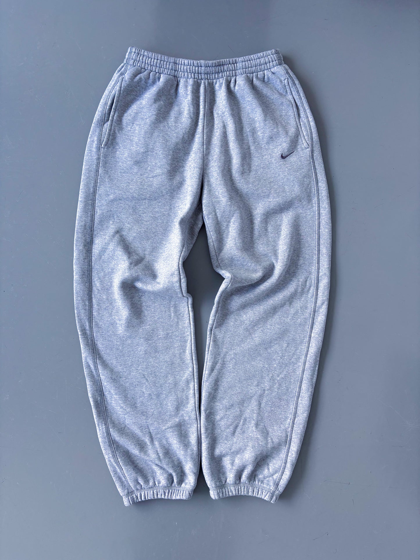 Nike Vintage *PREMUM* Sweatpants | M