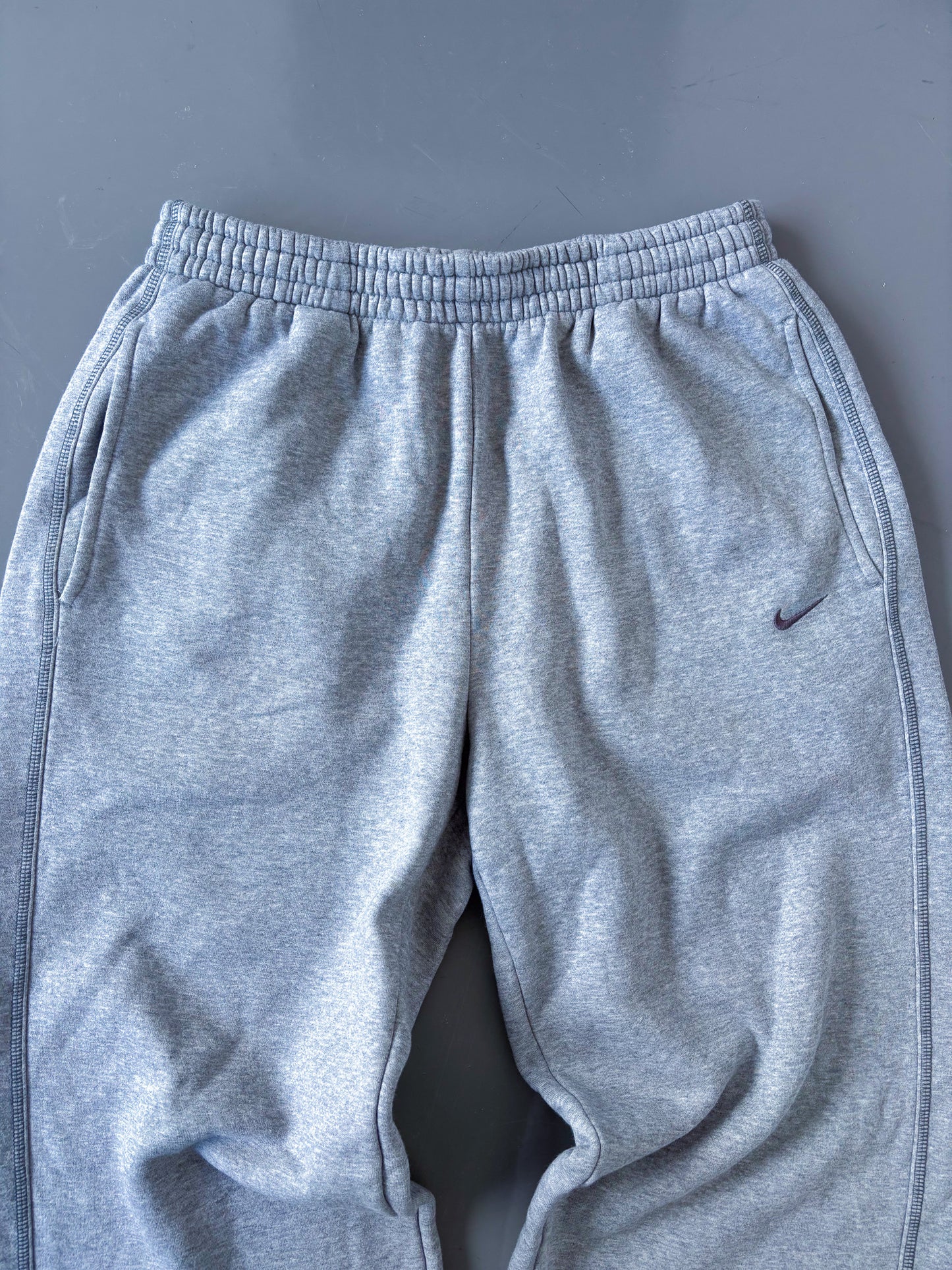 Nike Vintage *PREMUM* Sweatpants | M