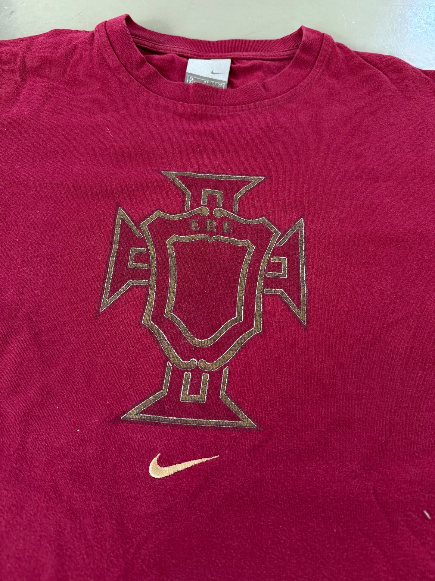 Nike x Portugal Vintage Shirt S