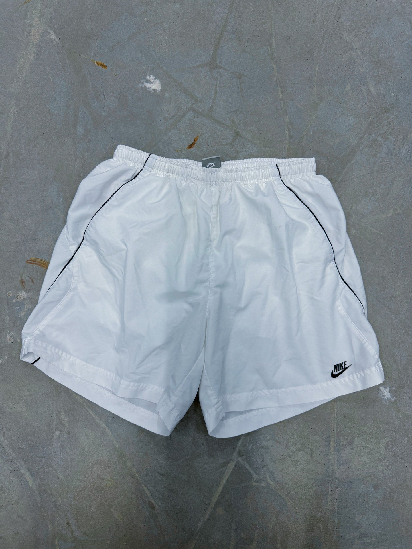 Vintage Nike Shorts |  L