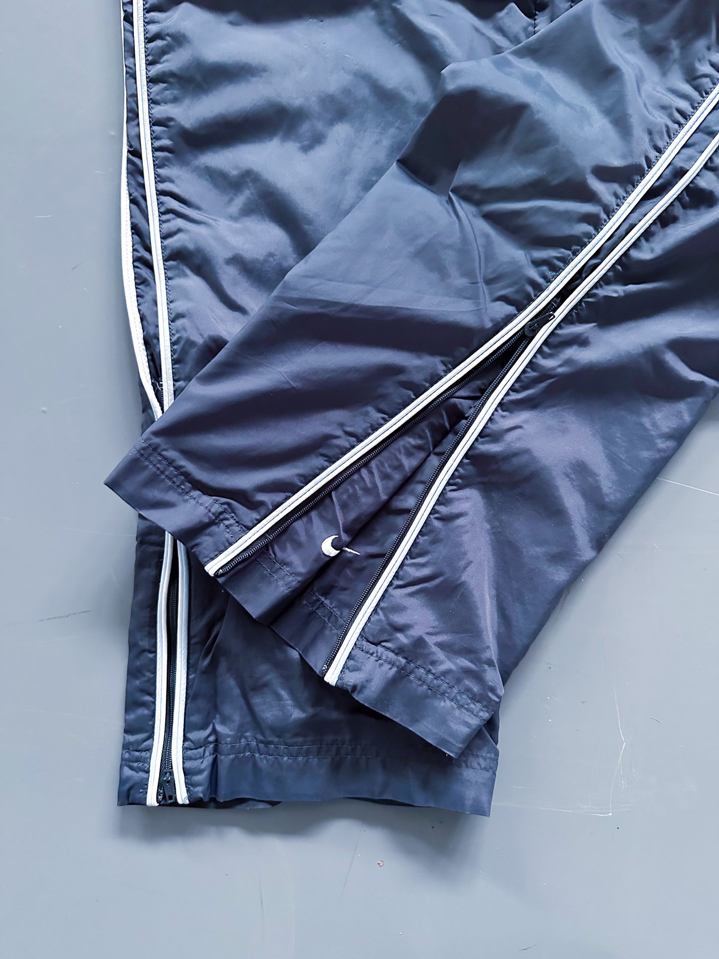 Nike Vintage *PREMIUM* Trackpants | M