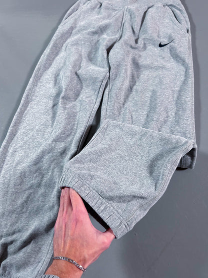 Nike Vintage Sweatpants |  S