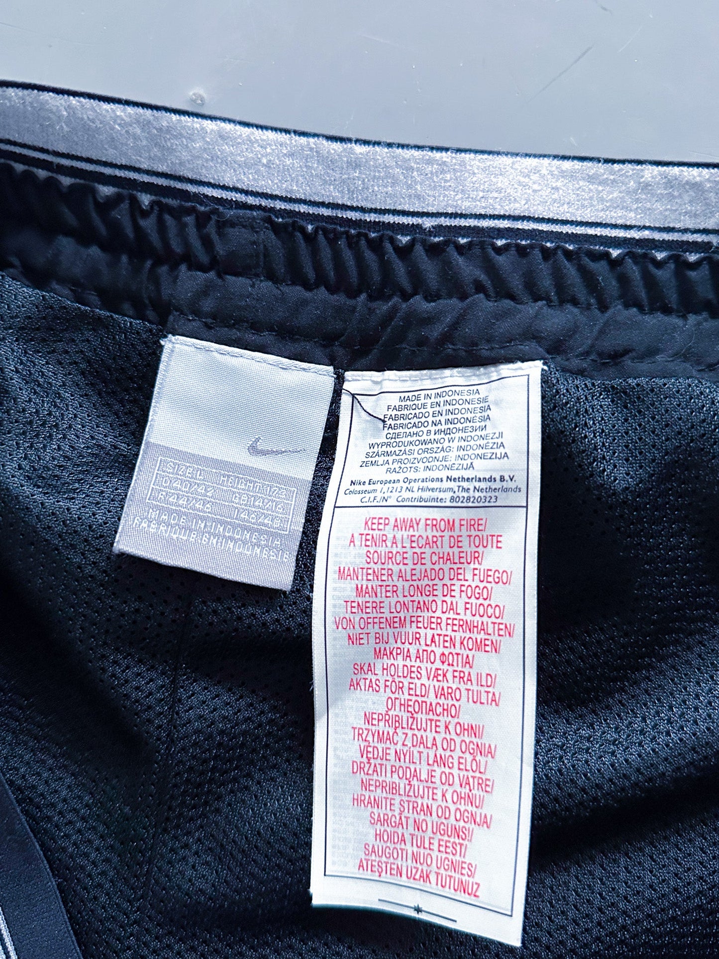 Nike Vintage Trackpants | M