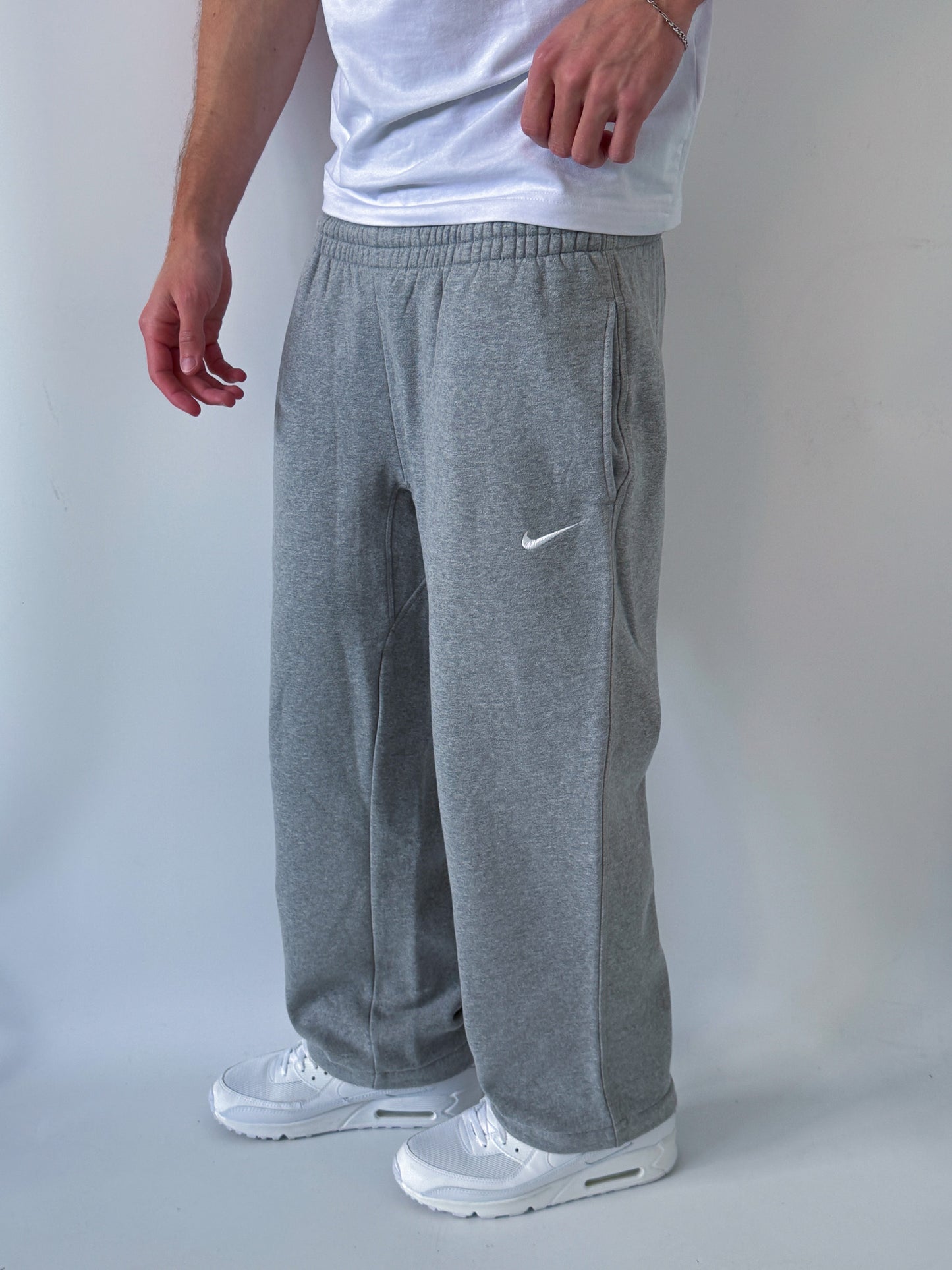 Nike Vintage Open Leg Sweatpants | L