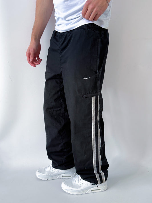 Nike Vintage Trackpants | M
