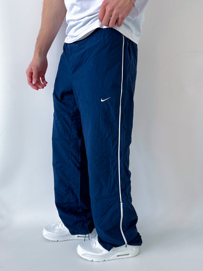 Nike Vintage Trackpants | M