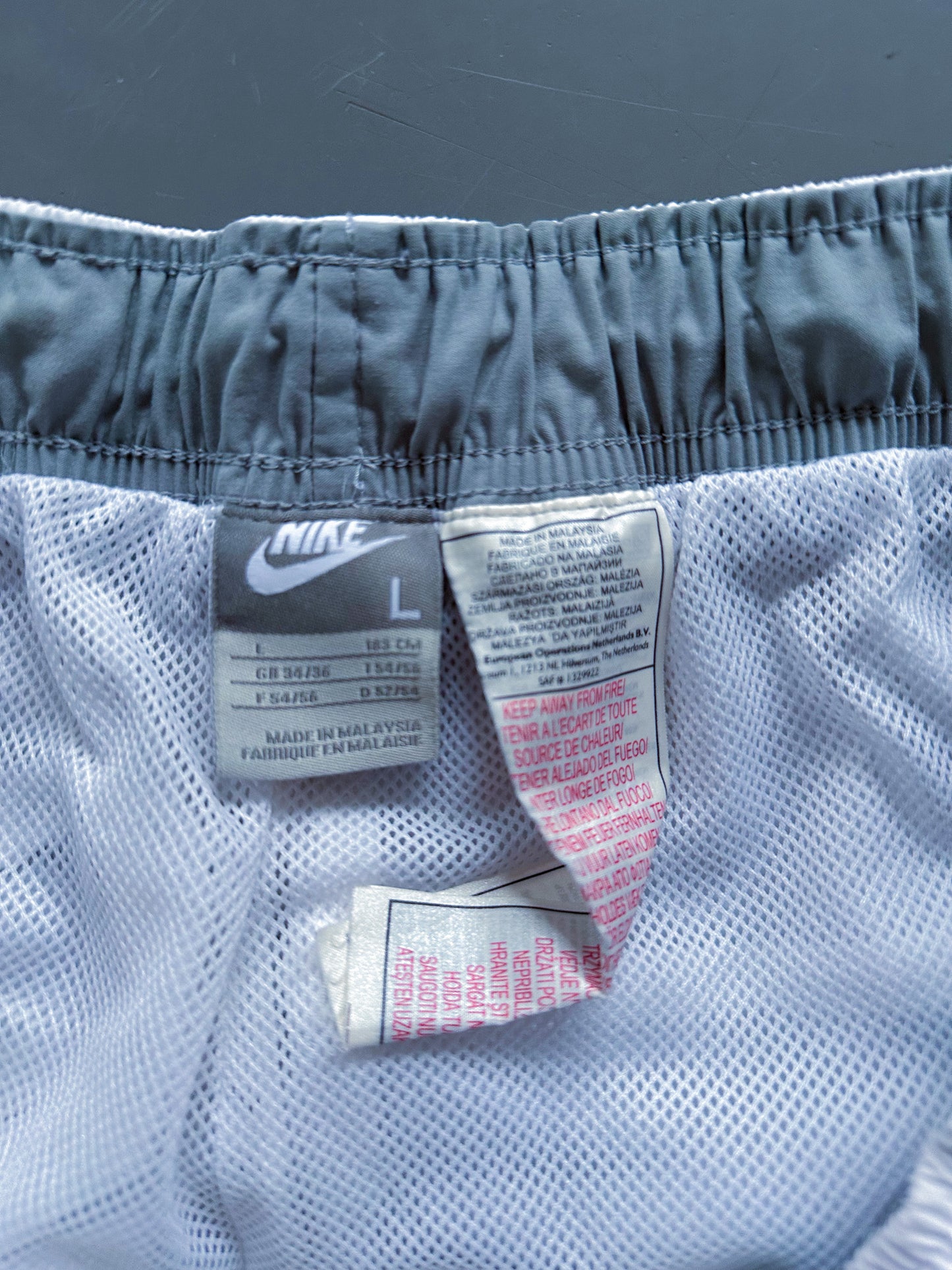 Nike Vintage Trackpants | L