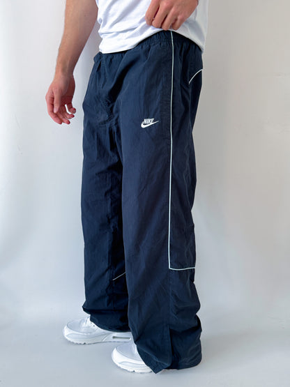Nike Vintage Trackpants | L