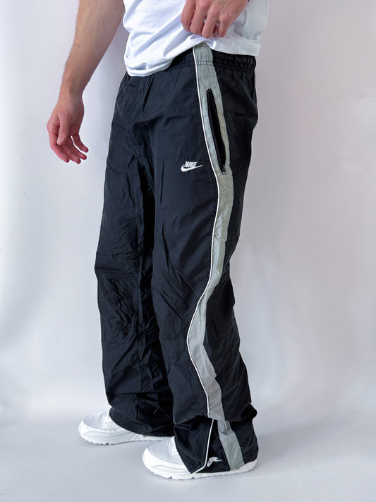 Nike Vintage Trackpants | M
