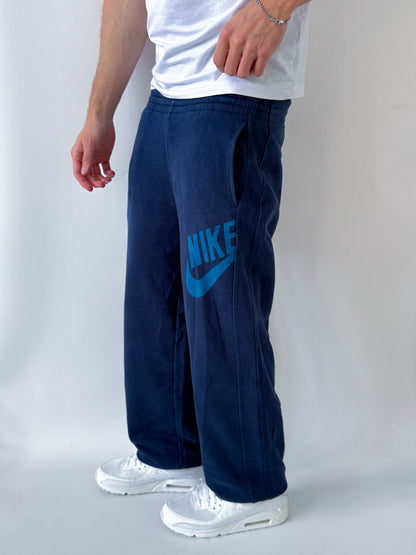 Nike Vintage Sweatpants | XS