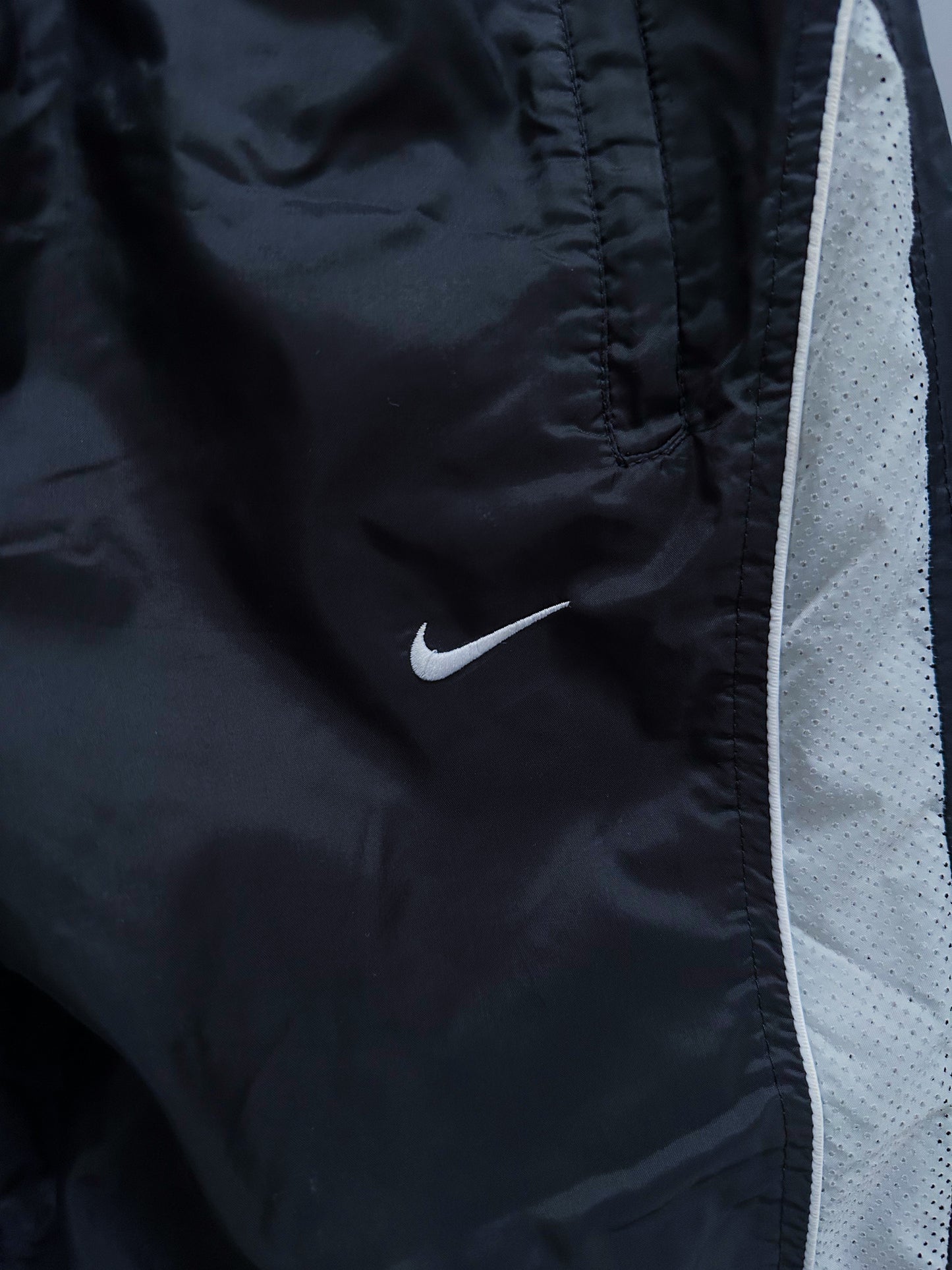 Nike Vintage *PREMIUM* Trackpants | M