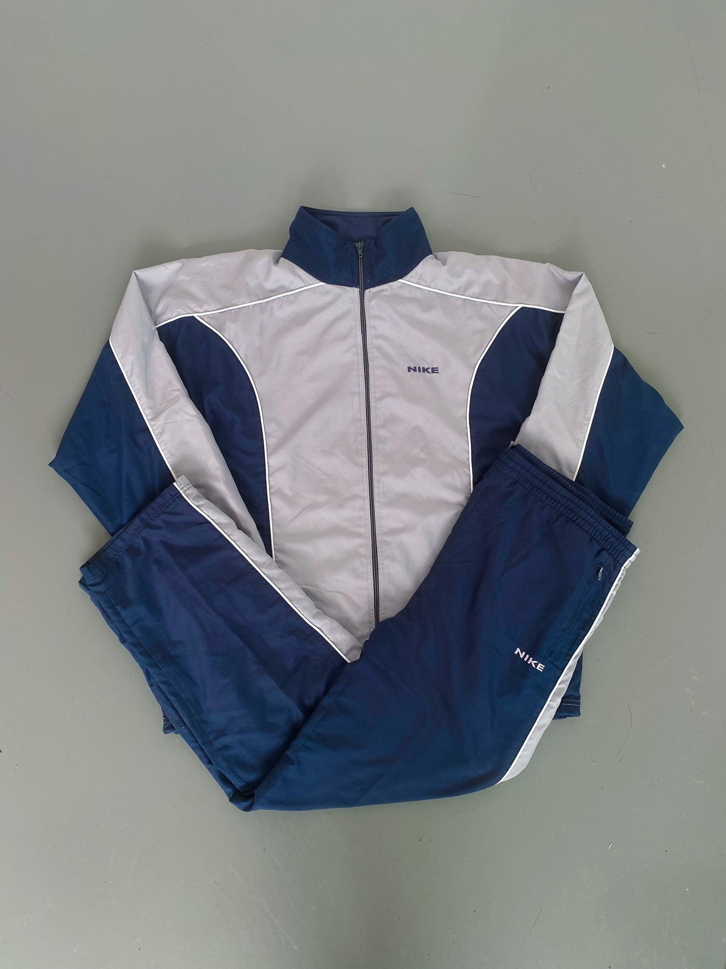 Nike Vintage Tracksuit | L