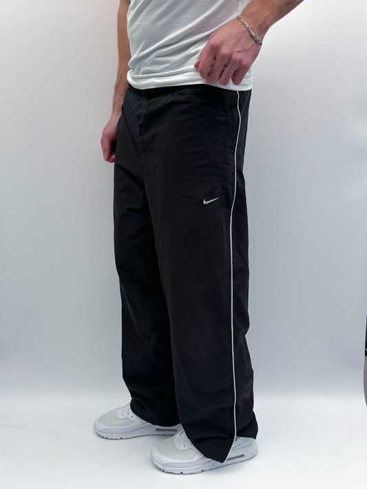 Nike Vintage Trackpants | L