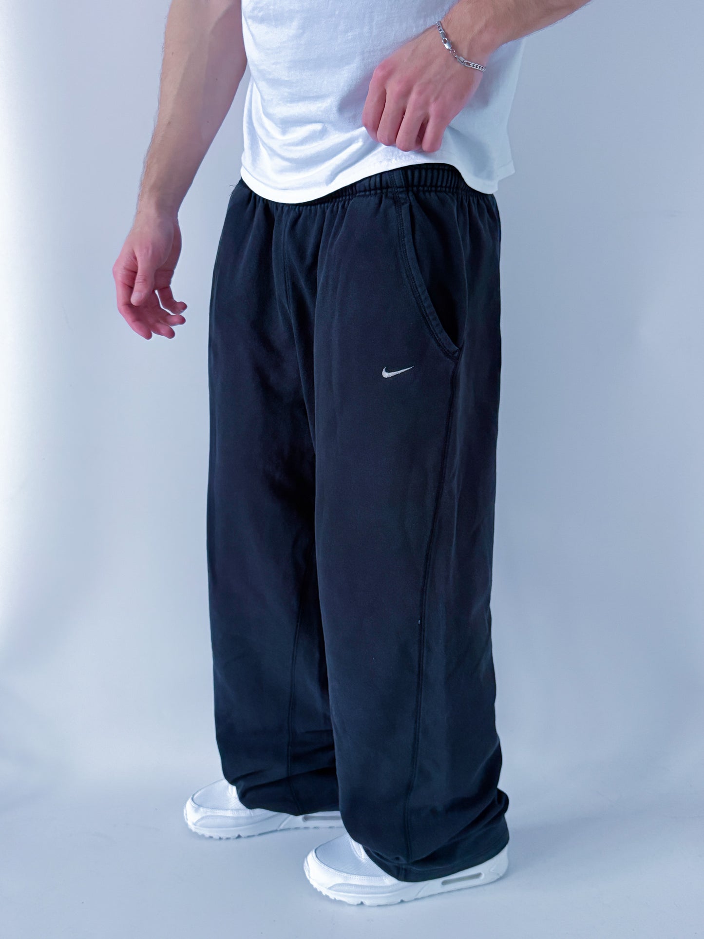Nike Vintage Open Leg Sweatpants | XL