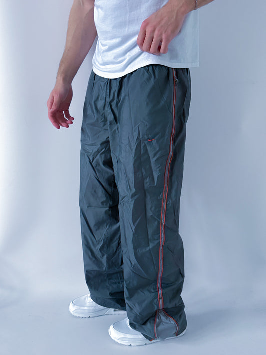 Nike Vintage Trackpants | XL